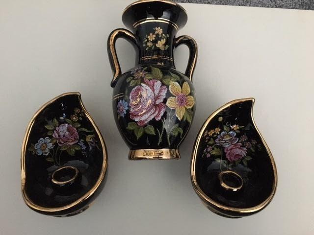 Uniek vintage vaasje met 2 kandelaars, randen met 24k goud., Ophalen of Verzenden