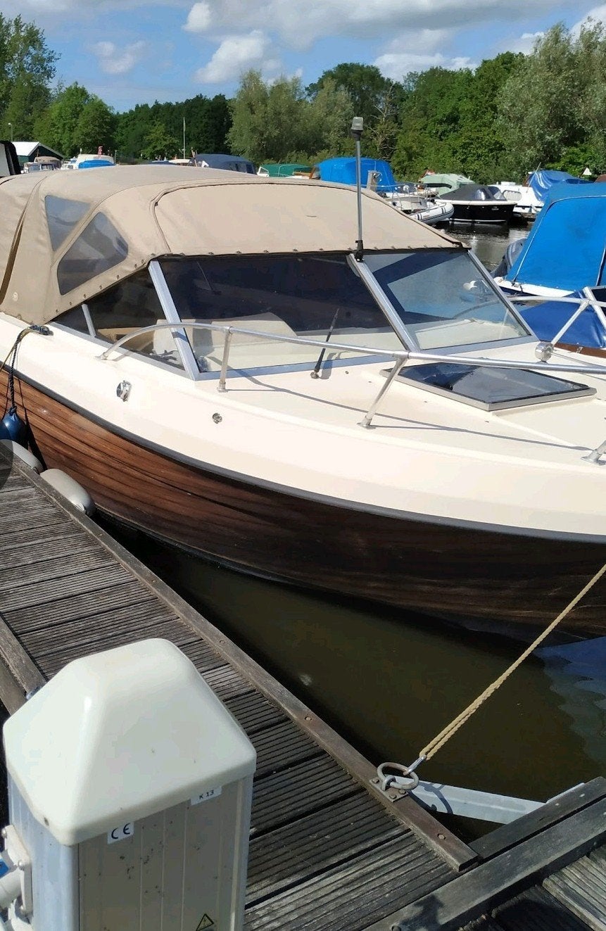 Bayliner Kagit Cuddy, Ophalen, Bayliner