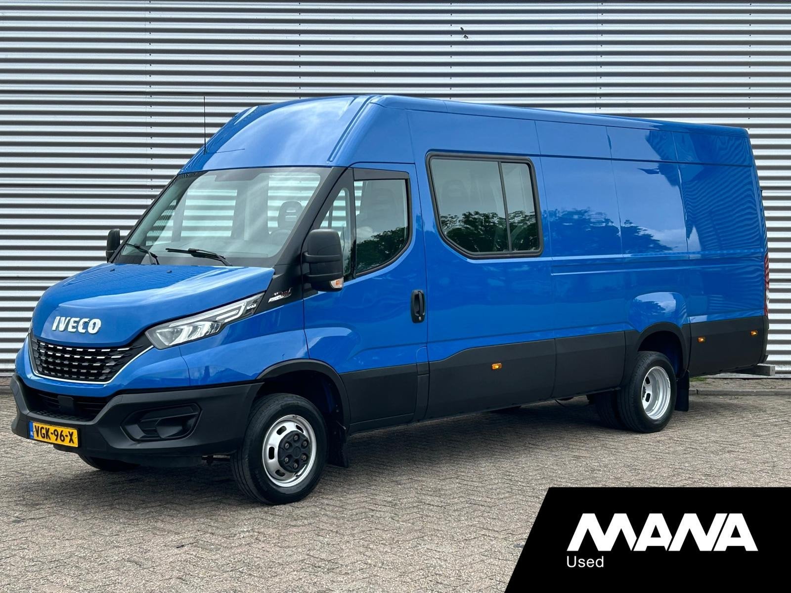 Iveco Daily 35C21 3.0L 210pk DC Automaat Cruise Camera NIEUW, Auto's, Automaat, Achterwielaandrijving, Gebruikt, Euro 6