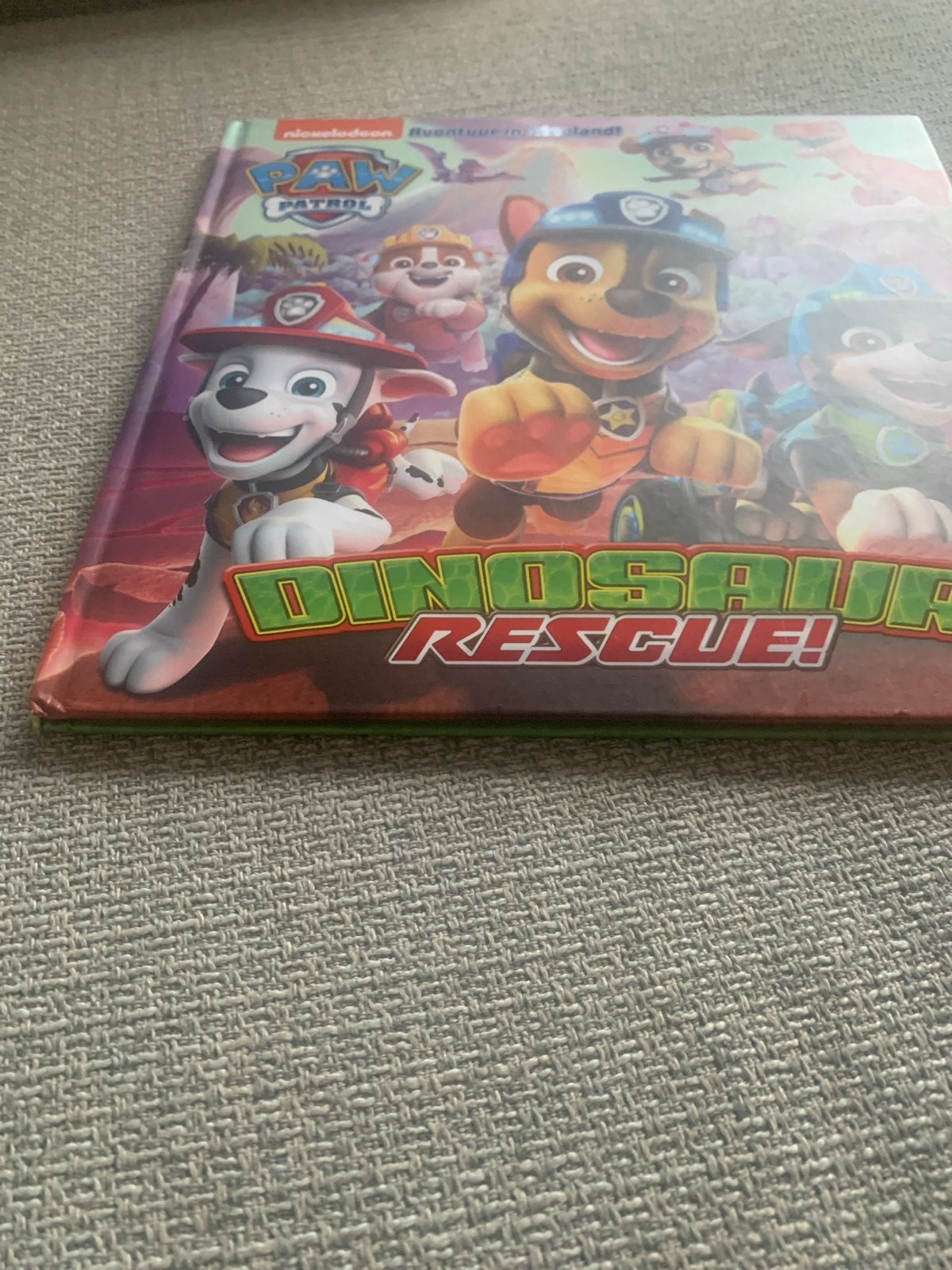 Mooi Paw Patrol boek: Avontuur in Dinoland!, Boeken, Kinderboeken | Kleuters, Ophalen, Fictie algemeen, Jongen of Meisje, Zo goed als nieuw
