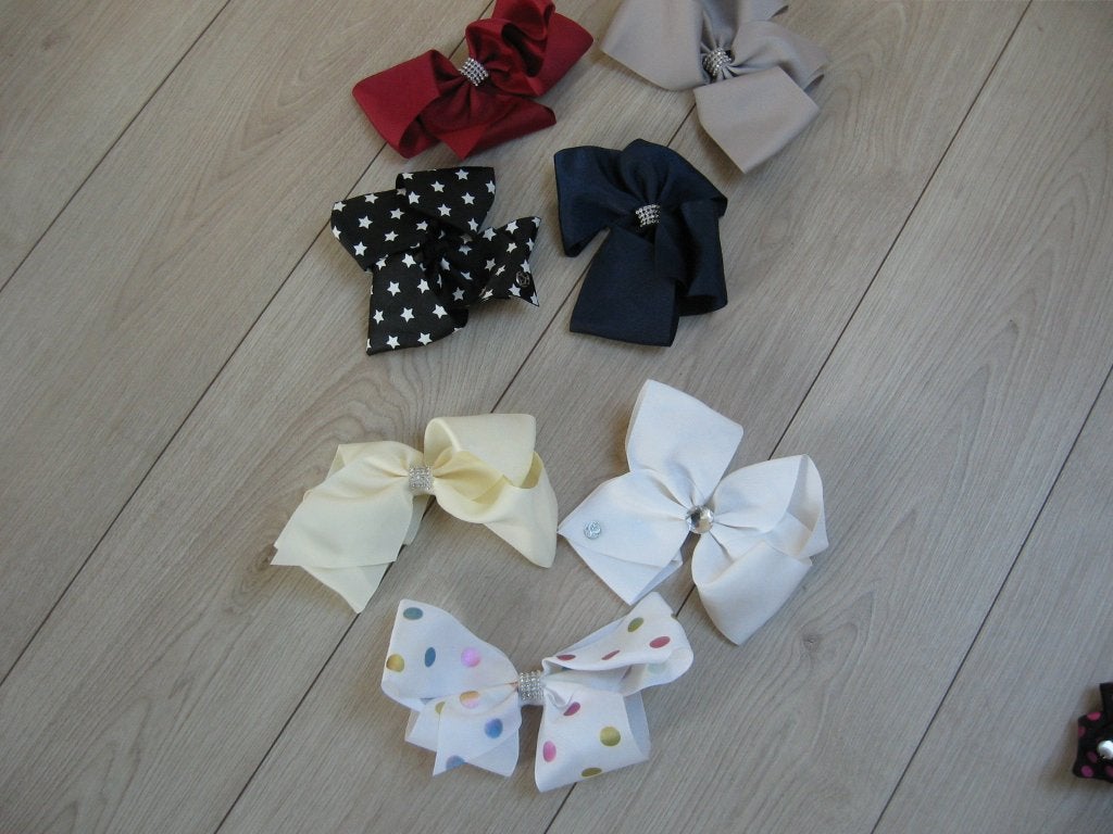 Satijnen dames haar strikken en knippen, Ophalen of Verzenden, Nieuw, Haarspeld