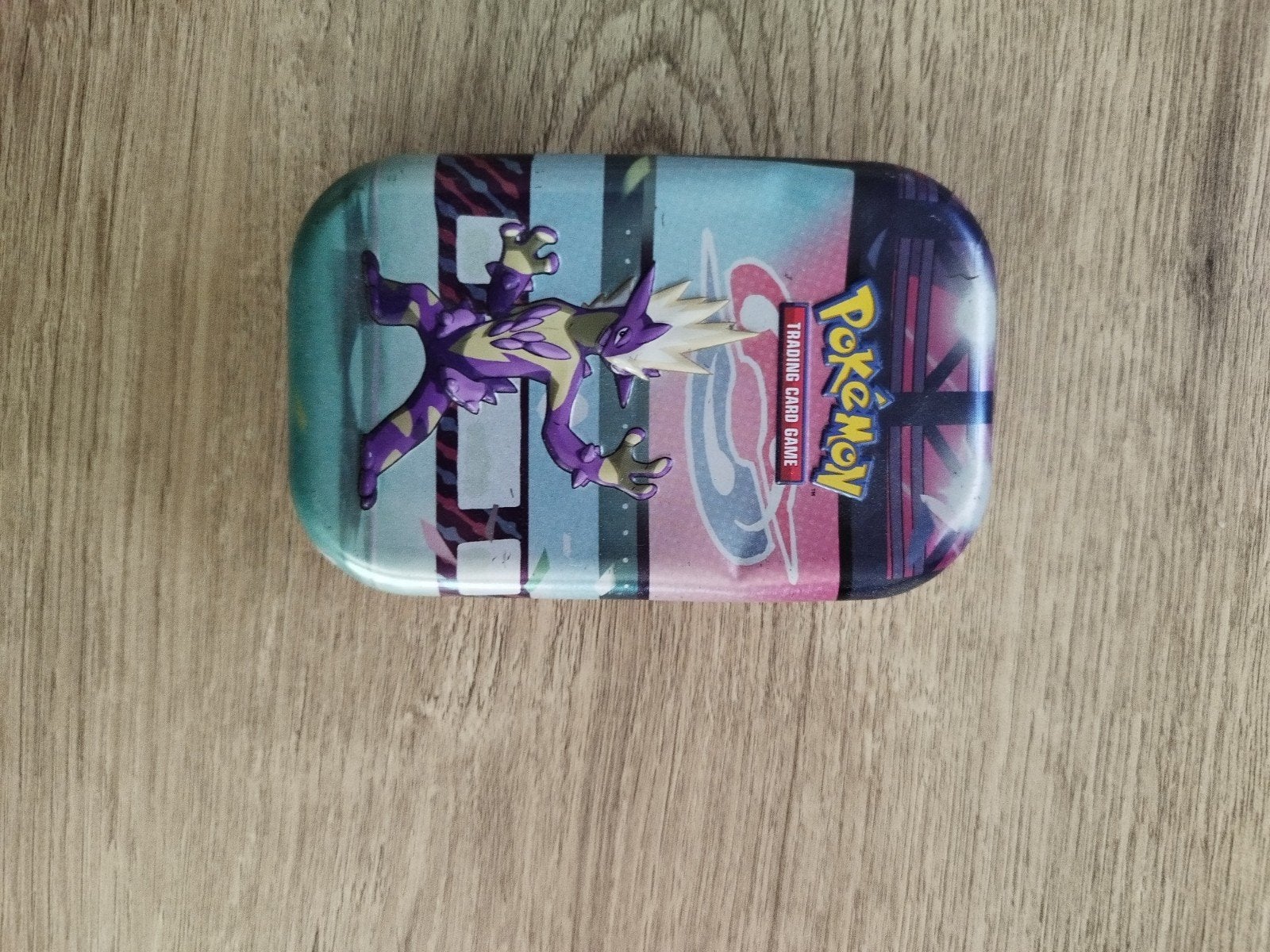 Pokémon kaarten (echt en nep) in blikje, Ophalen of Verzenden, Gebruikt, Meerdere kaarten
