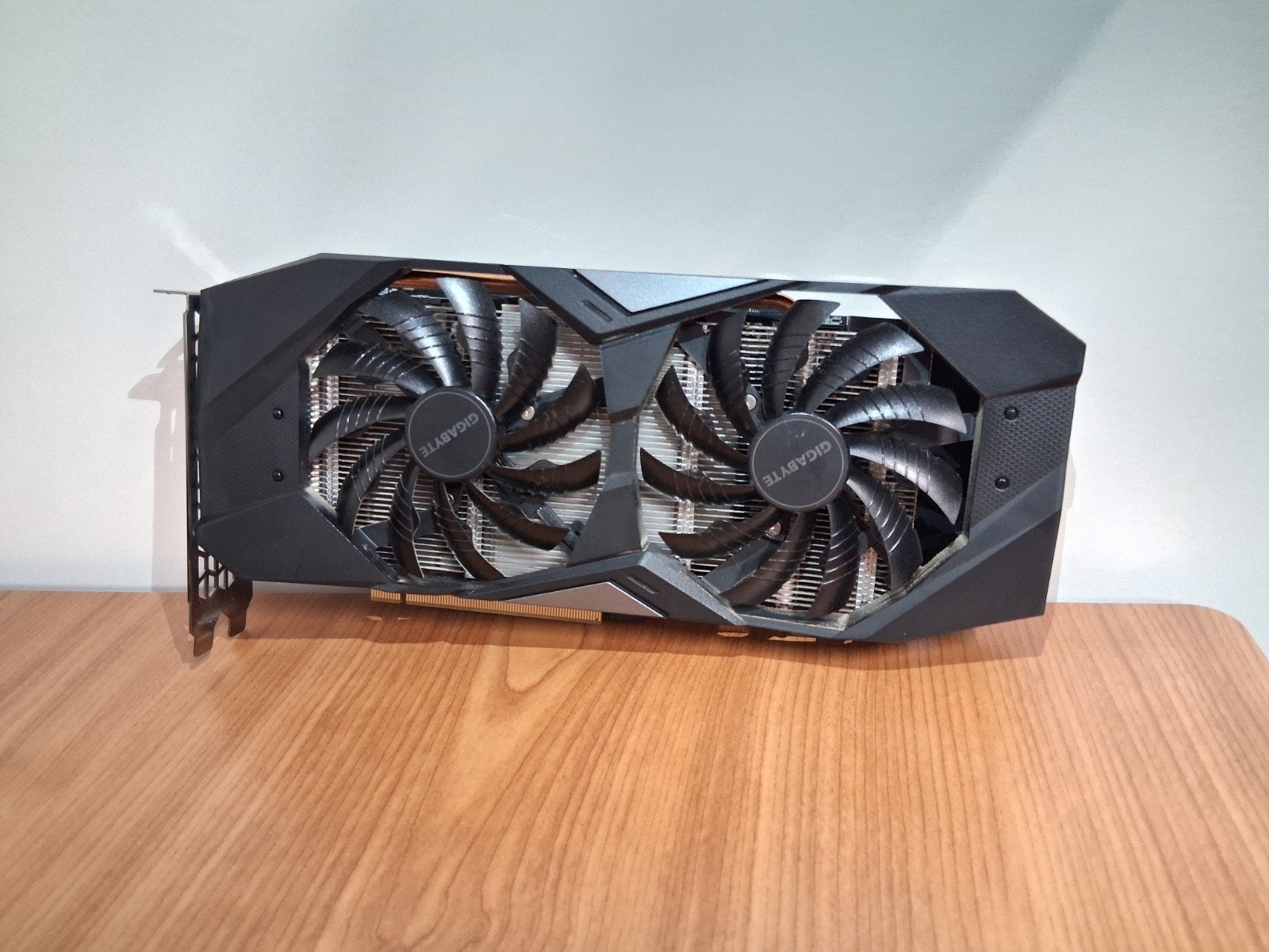 ASUS DUAL GEFORCE RTX 2060 EVO 12GB GDRR6 VERSIE, Computers en Software, Videokaarten, Ophalen, PCI-Express 3, GDDR6, Zo goed als nieuw