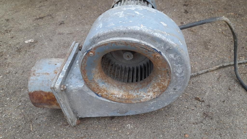 Robuuste Dietz Slakkenhuis Ventilator - Krachtige Afzuiging, Ophalen, Gebruikt, Ventilator