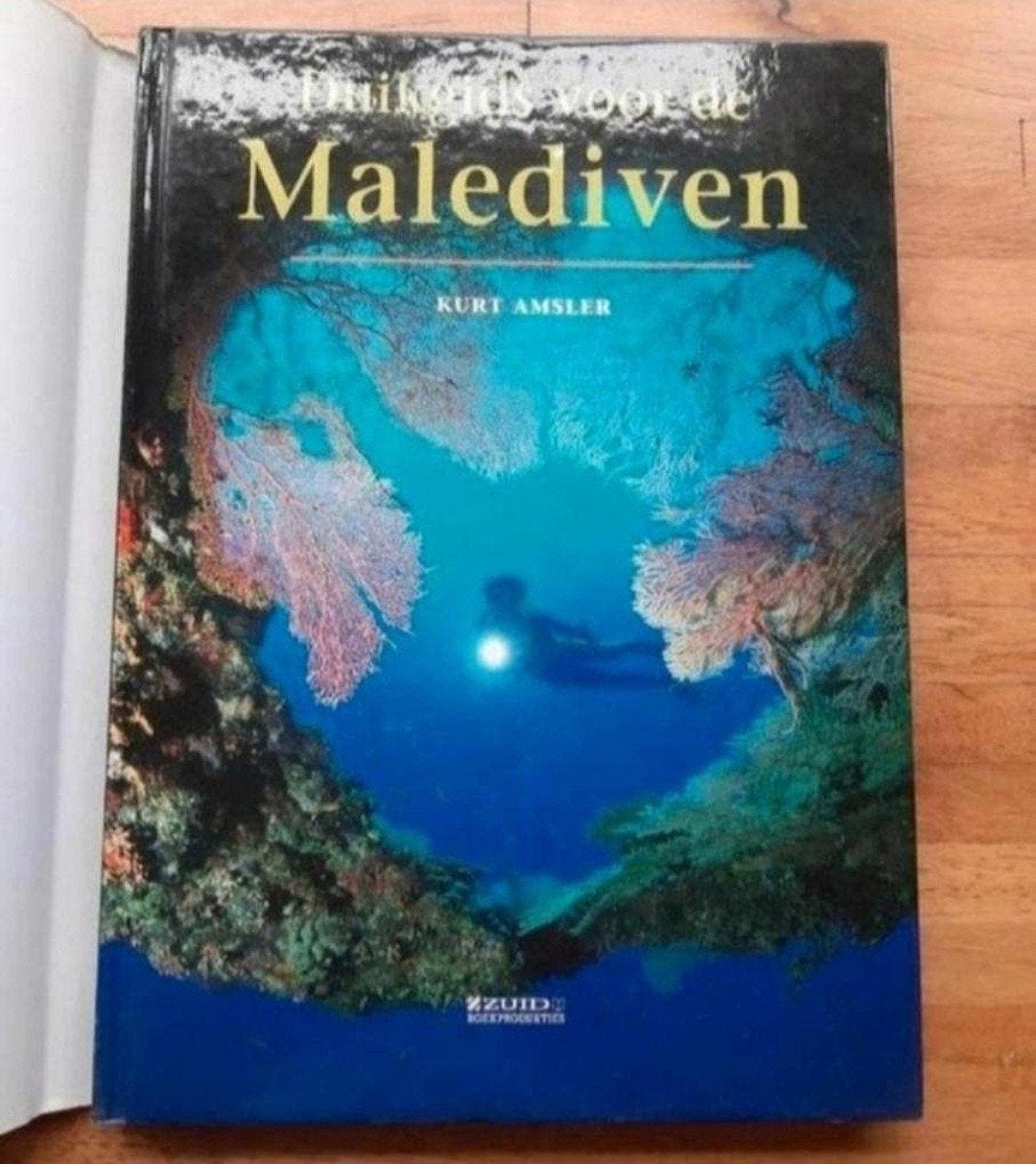Duikgids voor de malediven
Reisgids vol informatie en afbeel, Overige merken, Europa, Ophalen of Verzenden, Zo goed als nieuw