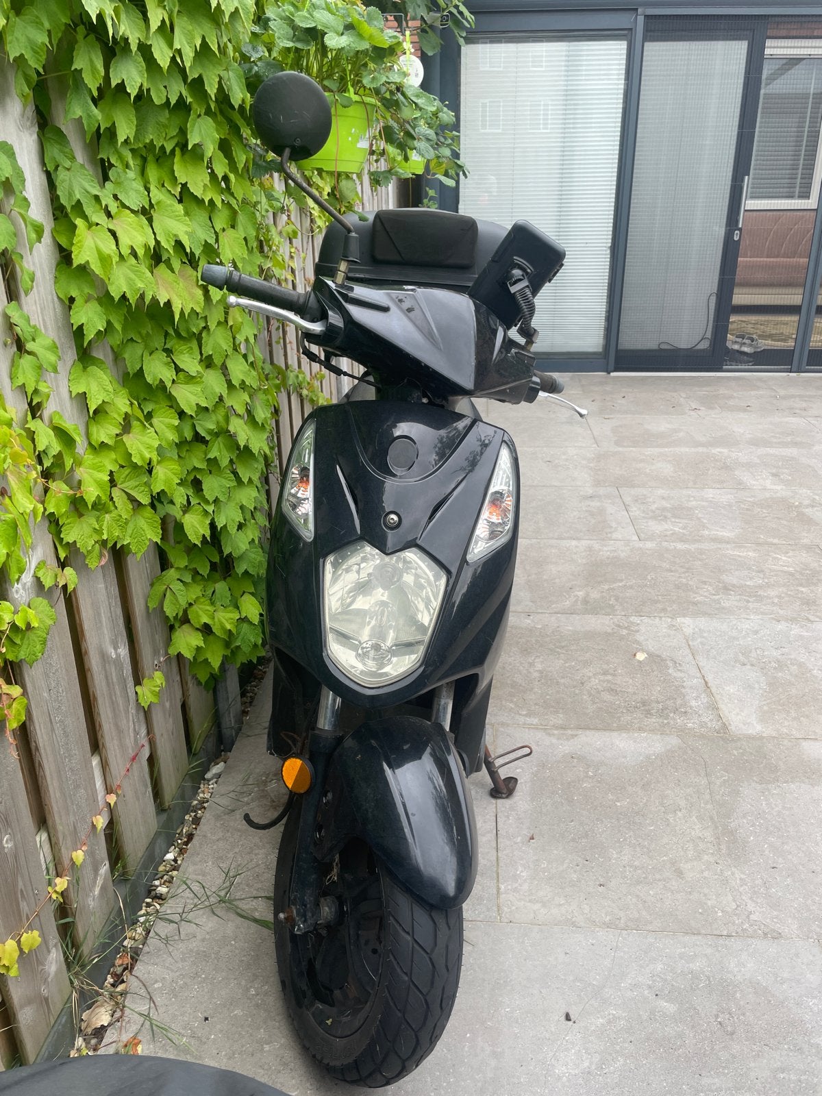 Kymco Agility 50cc scooter - Zonder box, Fietsen en Brommers, Snorfietsen en Snorscooters, Ophalen, Gebruikt, Benzine, Kymco
