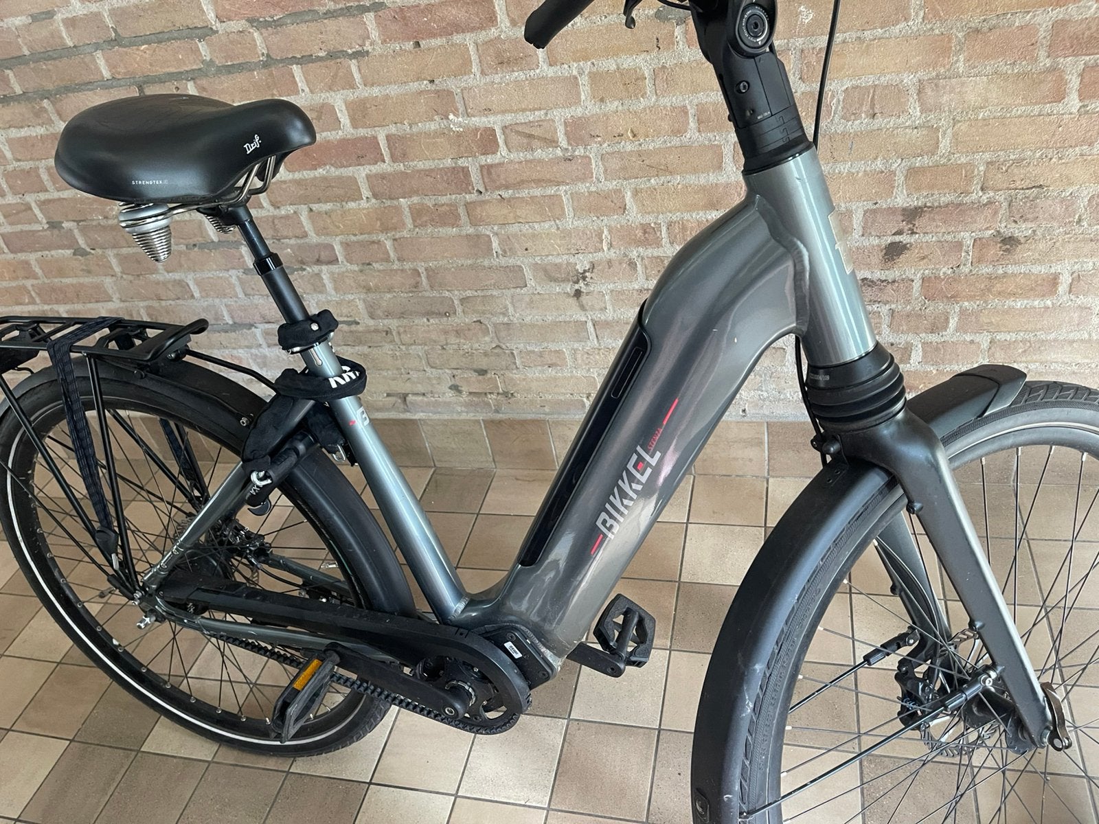 Bikkel, 59 cm of meer, Ophalen of Verzenden, Zo goed als nieuw, Overige merken