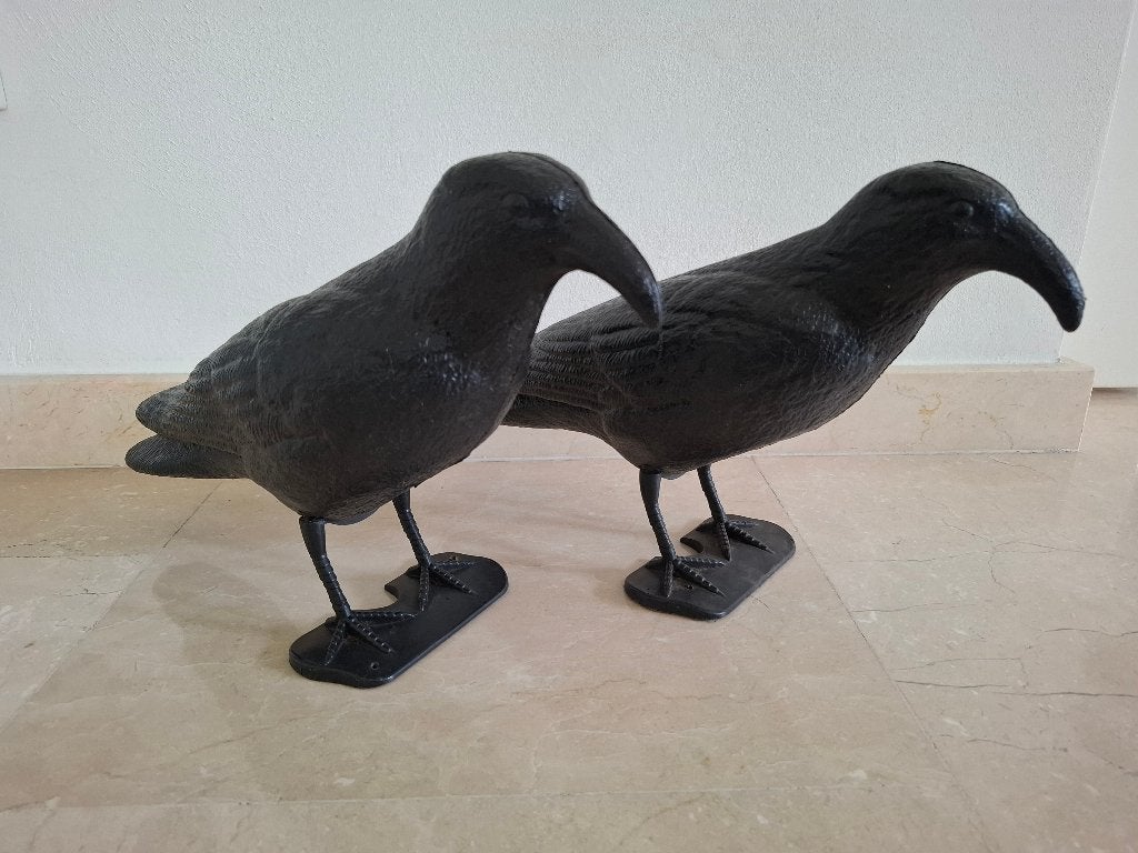 2 zwarte vogelverschrikkers kraai, Ophalen of Verzenden, Zo goed als nieuw