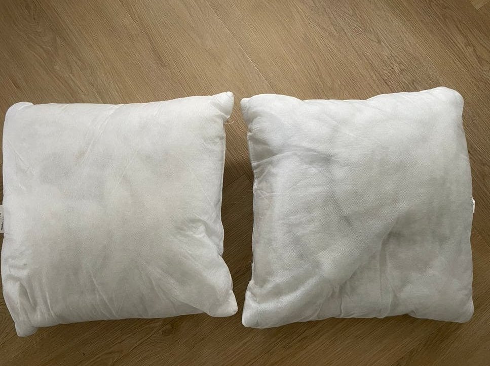 Set van 2 witte polyester binnenkussens, 40x40 cm, Gebruikt, Inclusief binnenkussen, Wit, Vierkant