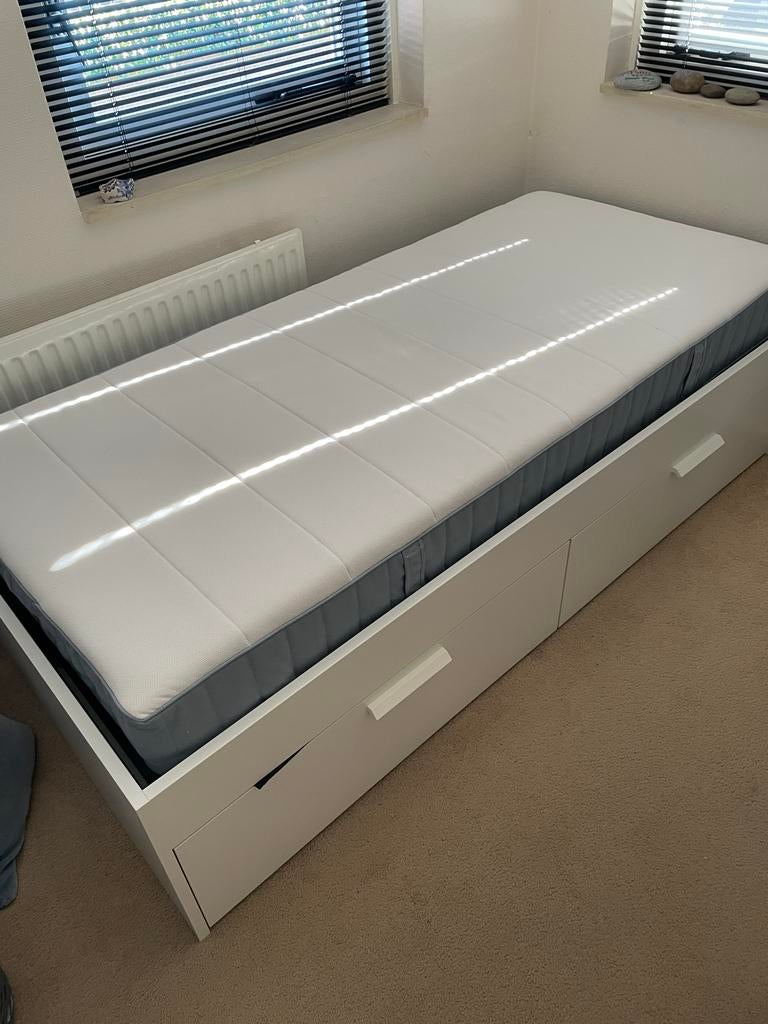 Seniorenbed met matras en opberglades - 1-persoons, Huis en Inrichting, Slaapkamer | Bedden, Ophalen, Verstelbaar, 90 cm, Eenpersoons