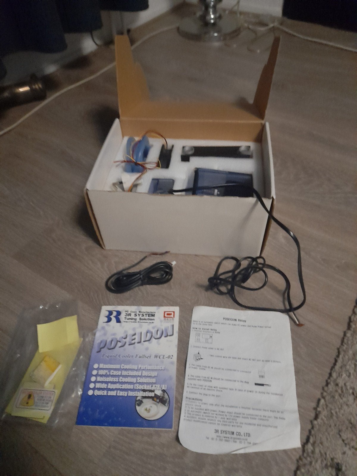 Nieuw pc case manufacture 3R system Tuning solution, Computers en Software, Ophalen of Verzenden, Nieuw