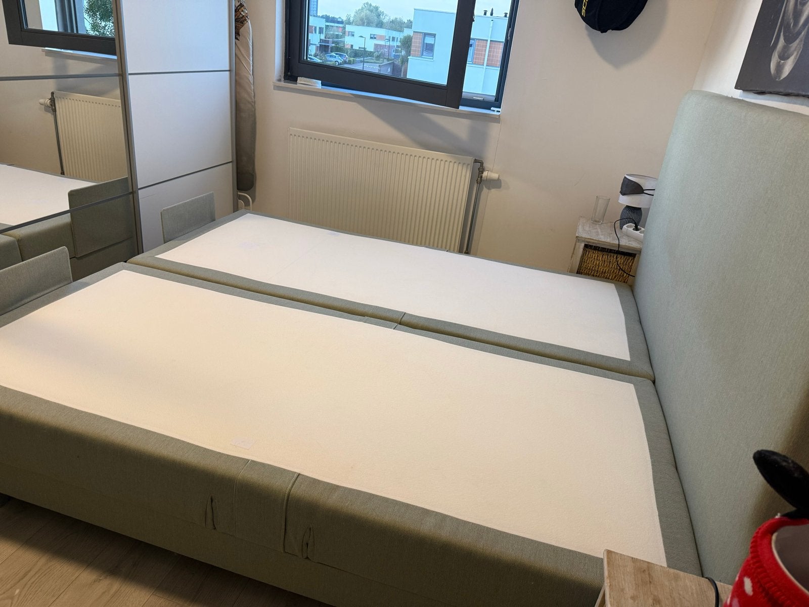 Elektronische boxspring 180x200 met hoofdbord en afstandsbed, Huis en Inrichting, Ophalen, Tweepersoons, 180 cm, 200 cm