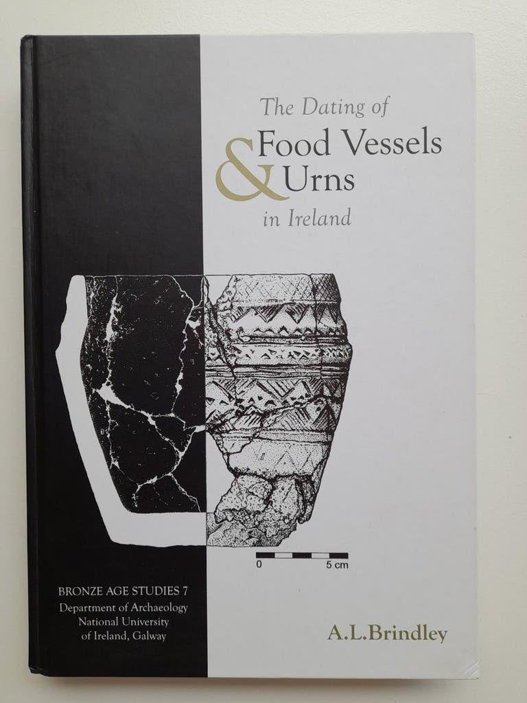 Food Vessels & Urns lreland, 14e eeuw of eerder, Brindley, Europa, Ophalen of Verzenden