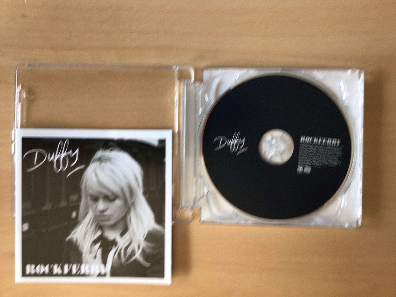 Duffy-Rockferry. Geweldig debuut., Ophalen of Verzenden, Zo goed als nieuw