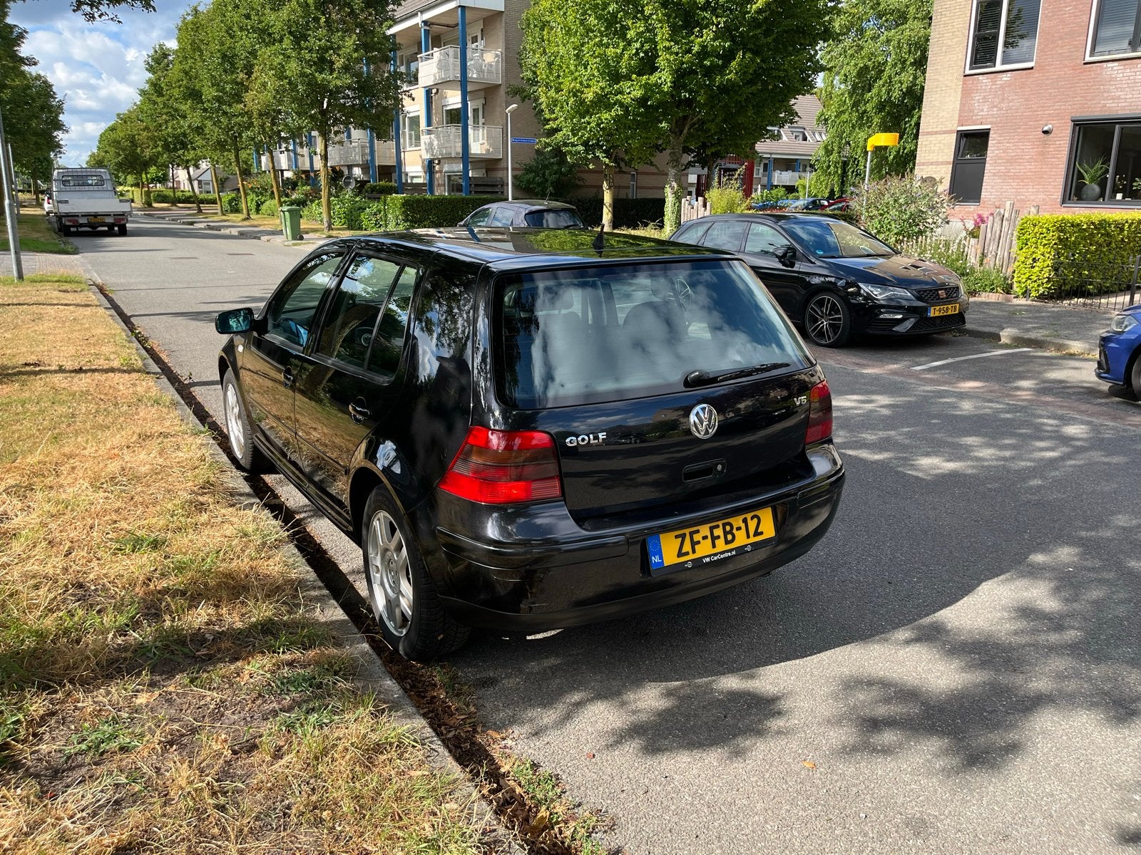 Foto 6 van Volkswagen Golf 2.3 V5 110KW AUT 1999 Zwart