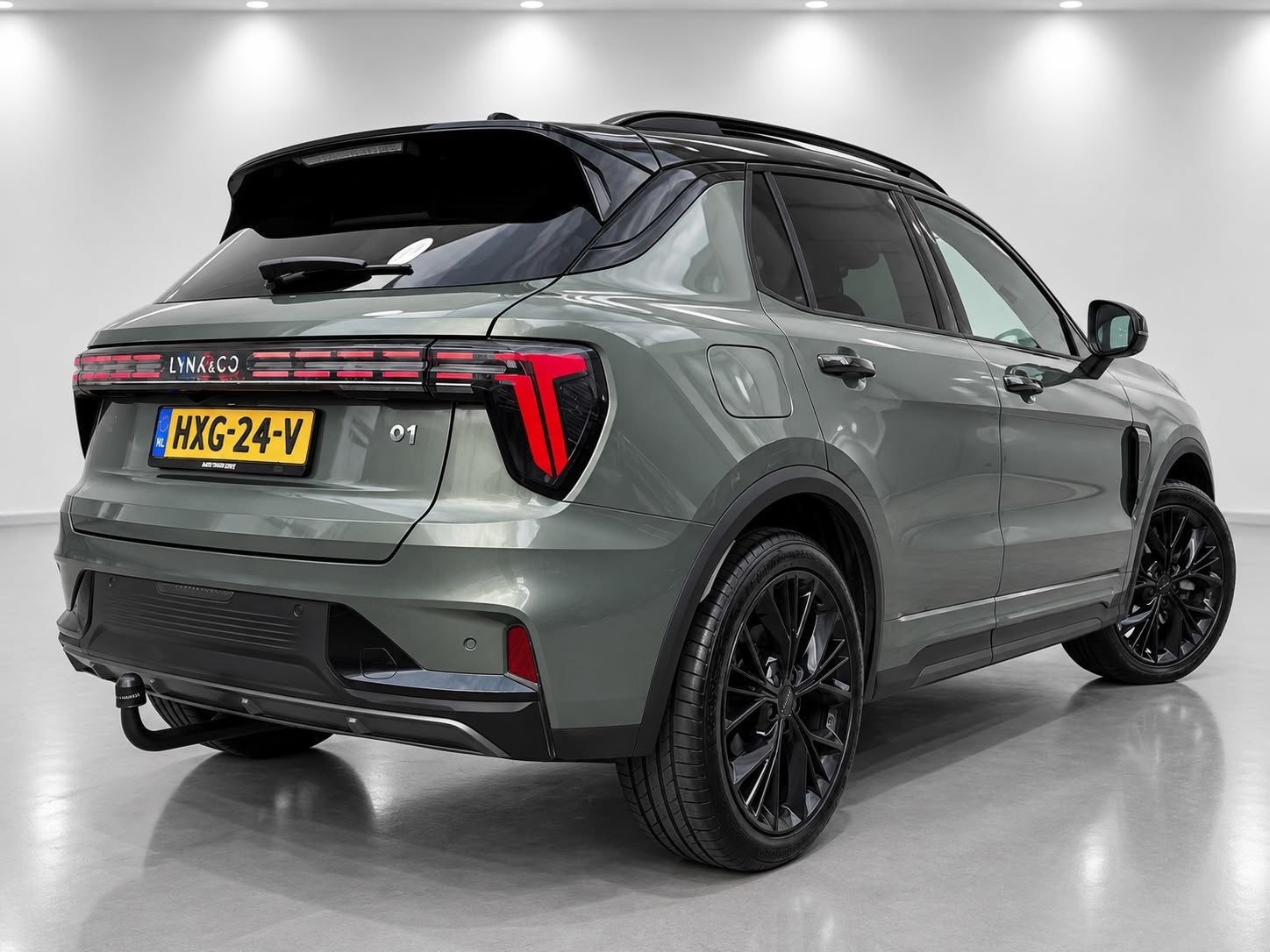 Lynk & Co 01 1.5 More [ 1e Eigenaar | Trekhaak | Dealer onde, Auto's, Dealer onderhouden, 4 cilinders, 139 pk, Automatische klimaatregeling