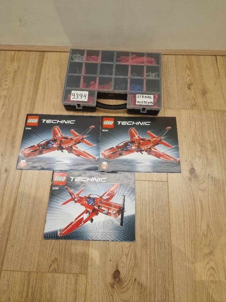 Lego Technic Straalvliegtuig 9394 met opbergbox