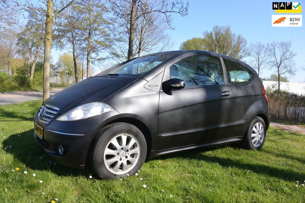 Mercedes-Benz A-klasse 150 Elegance*airco*cruise*trekhaak*2d, Voorwielaandrijving, 1095 kg, 400 kg, 49 €/maand