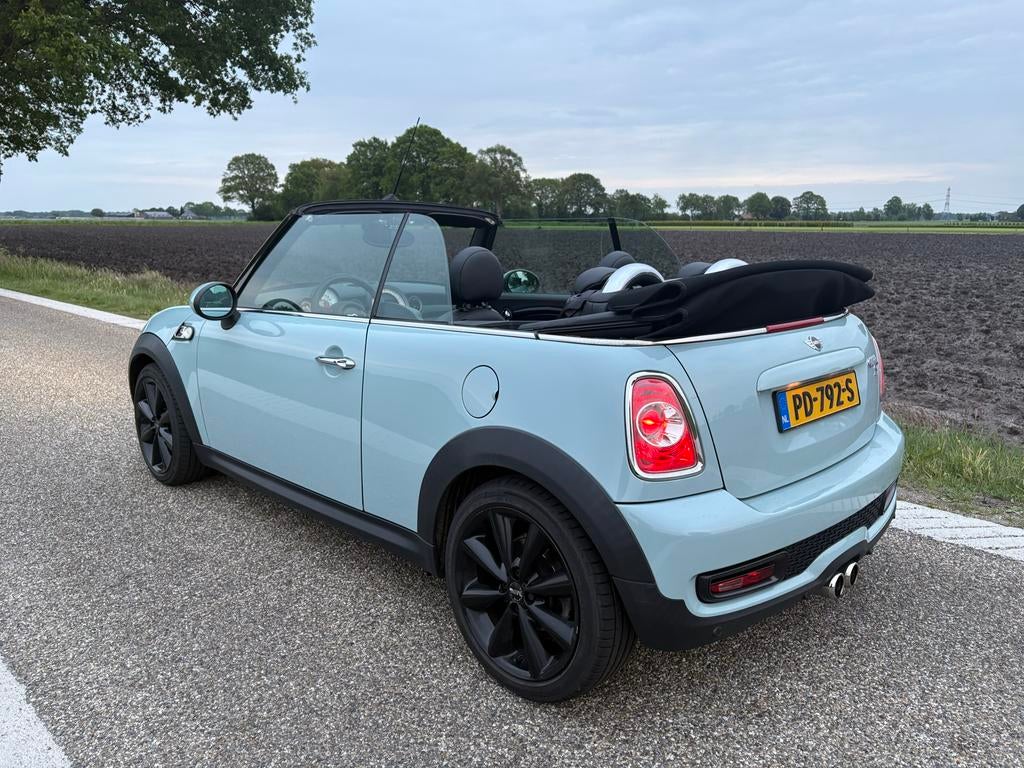 Mini cooper SD 2.0D Cabrio 2011 Ice Blauw, Auto's, Mini, Voorwielaandrijving, 1995 cc, Cabriolet, Leder