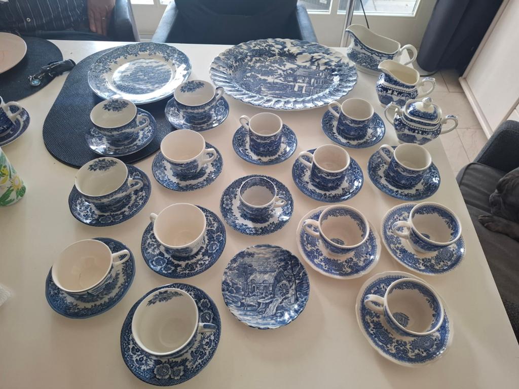 Servies van o.a villeroy & Bosch, Wedgwood en Grindley, Ophalen