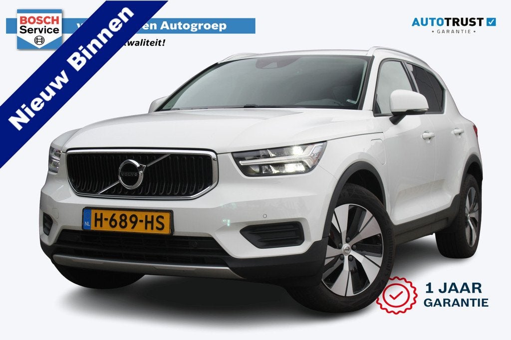 Volvo XC40 1.5 T5 Twin Engine Momentum Pro | Incl. 12 maande, Auto's, 12 maanden, Stof, 1712 kg, Wit