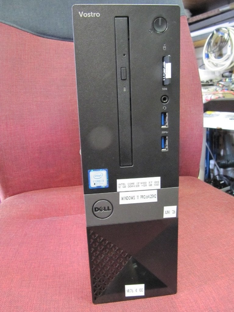 (Nr.76)Dell Vostro.Intel Core i3-6100.3,7 Ghz.12 Gb ddr4,SSD, Ophalen of Verzenden, Zo goed als nieuw