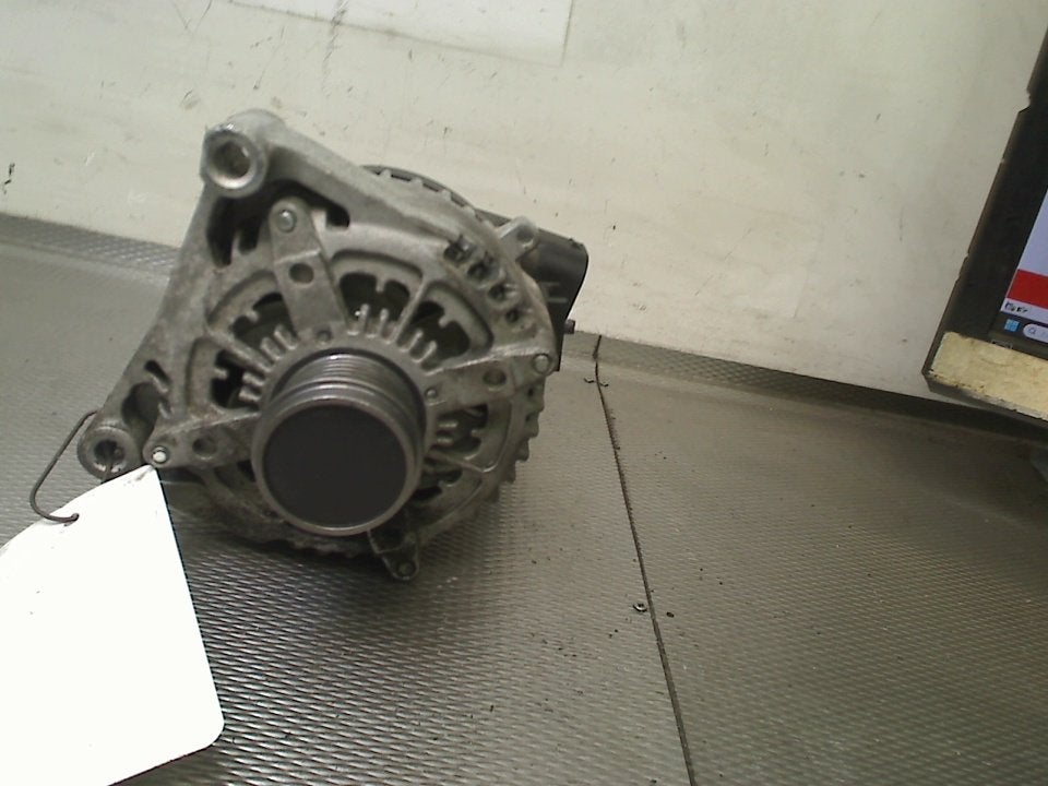 Dynamo BMW 3 serie Touring (F31) (2013-03/2015-06), Gebruikt, Petuelring 130, München 80809, , Duitsland, BMW, Bayerische Motoren Werke AG