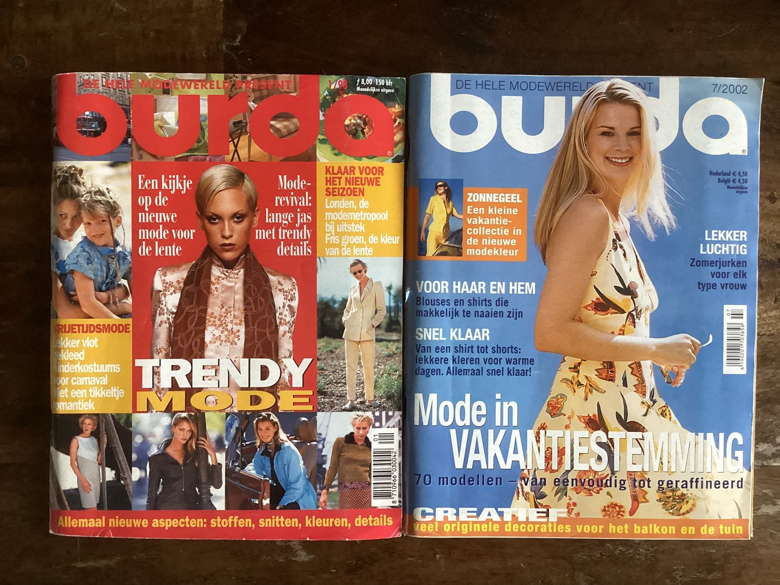 2 Burda naaitijdschriften, Januari 1998 en Juli 2002, Ophalen of Verzenden, Zo goed als nieuw, Vrouw, Burda