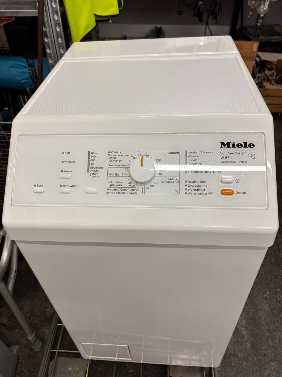 Wasmachine bovenlader Miele, Witgoed en Apparatuur, Wasmachines, Ophalen, 1200 tot 1600 toeren, 4 tot 6 kg, Zo goed als nieuw