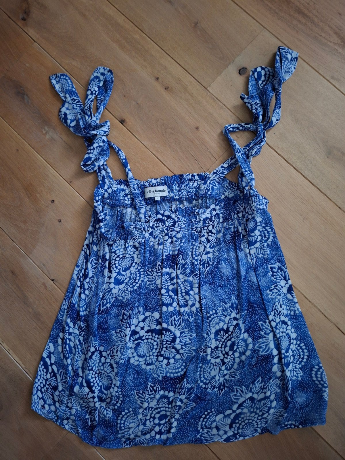 Lollys Laundry Top met Blauw-Wit Patroon, Maat M, Kleding | Dames, Tops, Zo goed als nieuw, Maat 38/40 (M), Blauw, Zonder mouw