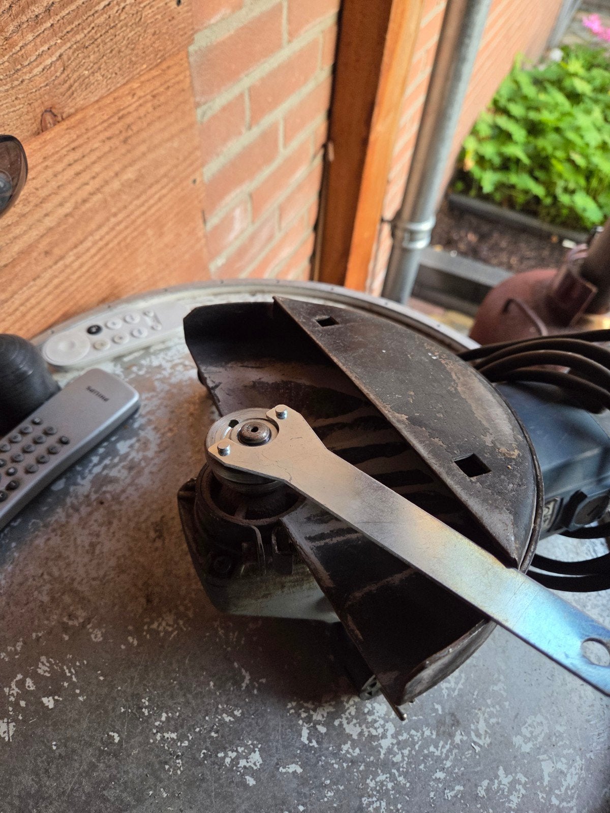 Agoyama Haakse Slijper 1800W - Opknapper, Ophalen of Verzenden, Gebruikt, 1000 watt of meer, Haakse handslijpmachine