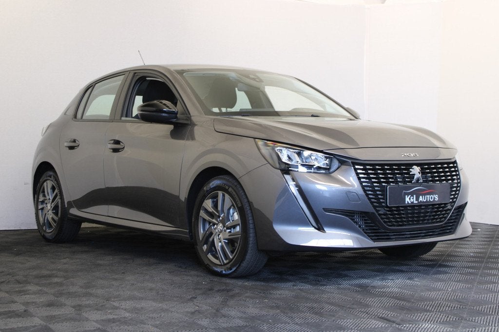 Peugeot 208 1.2 PureTech 100 Active |2-Persoons| (bj 2024), Voorwielaandrijving, Gebruikt, Zwart, 1199 cc