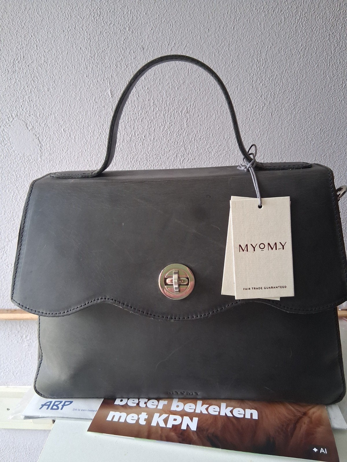 Nieuwe hand/schoudertas MyOMy. Winkelwaarde €180, Ophalen, Nieuw, Handtas