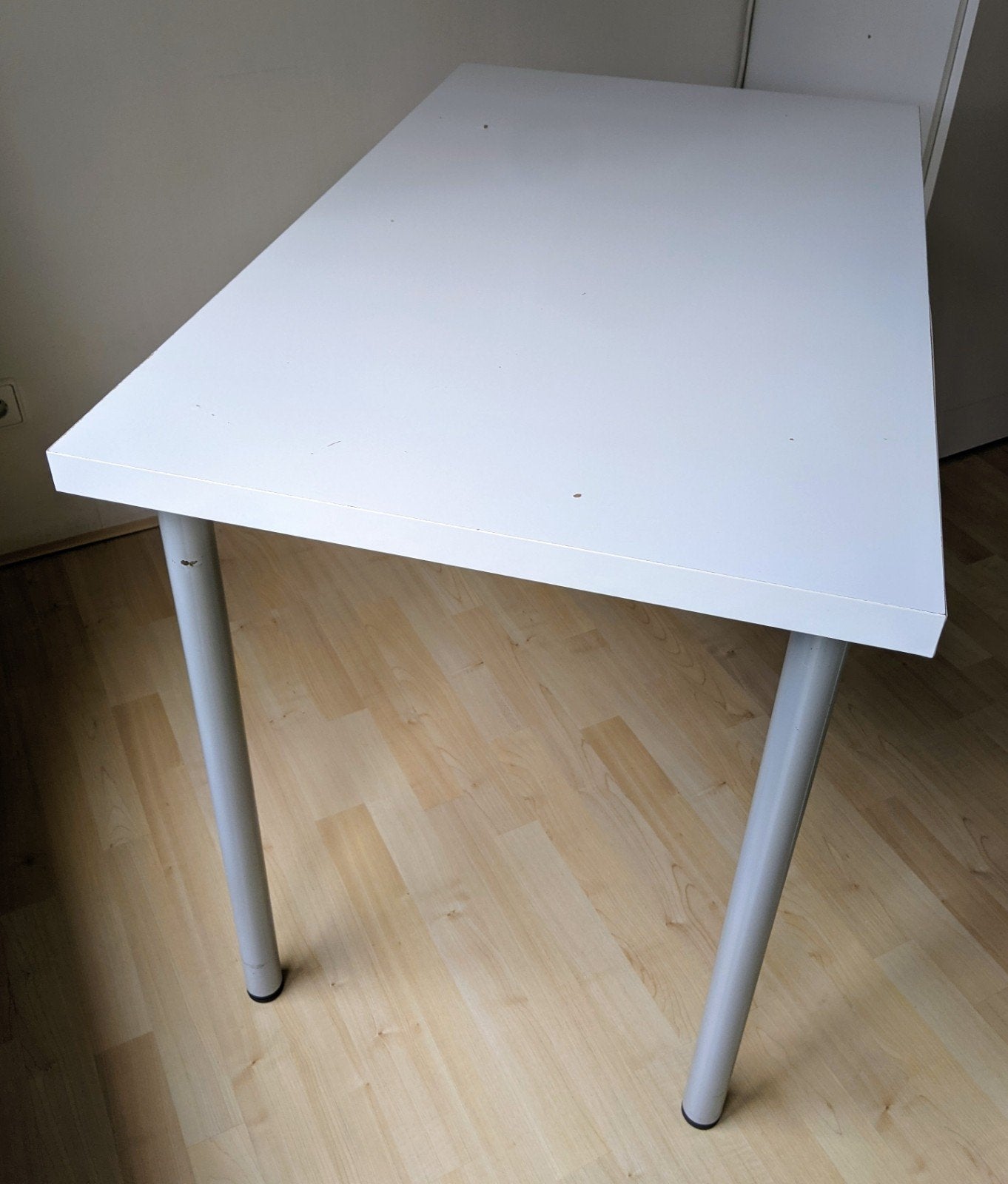 Kleine witte tafel, Huis en Inrichting, Gebruikt, 50 tot 100 cm, IKEA, Vier personen