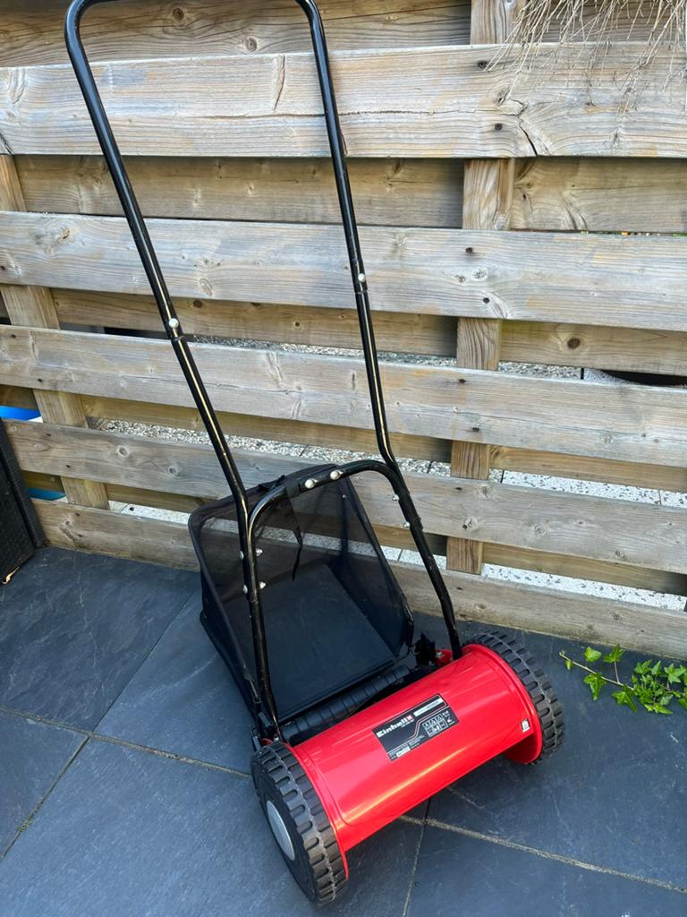 Einhell  handgrasmaaier GC-HM 30 zo goed als nieuw!, Tuin en Terras, Grasmaaiers, Ophalen, Handgrasmaaier, Minder dan 30 cm, Zo goed als nieuw