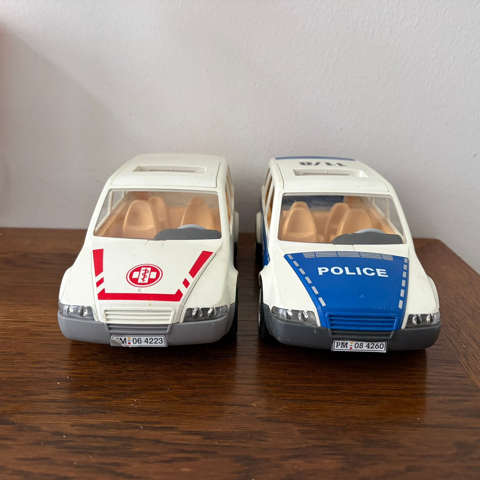 2x playmobil auto, politie, ambulance, Ophalen, Gebruikt, Voertuig