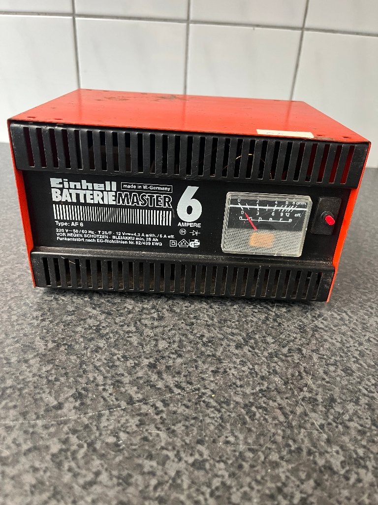 Einhell 12 volt  acculader . 6 ampere . Getest en werkt ., Watersport en Boten, Accessoires en Onderhoud, Gebruikt, Overige typen