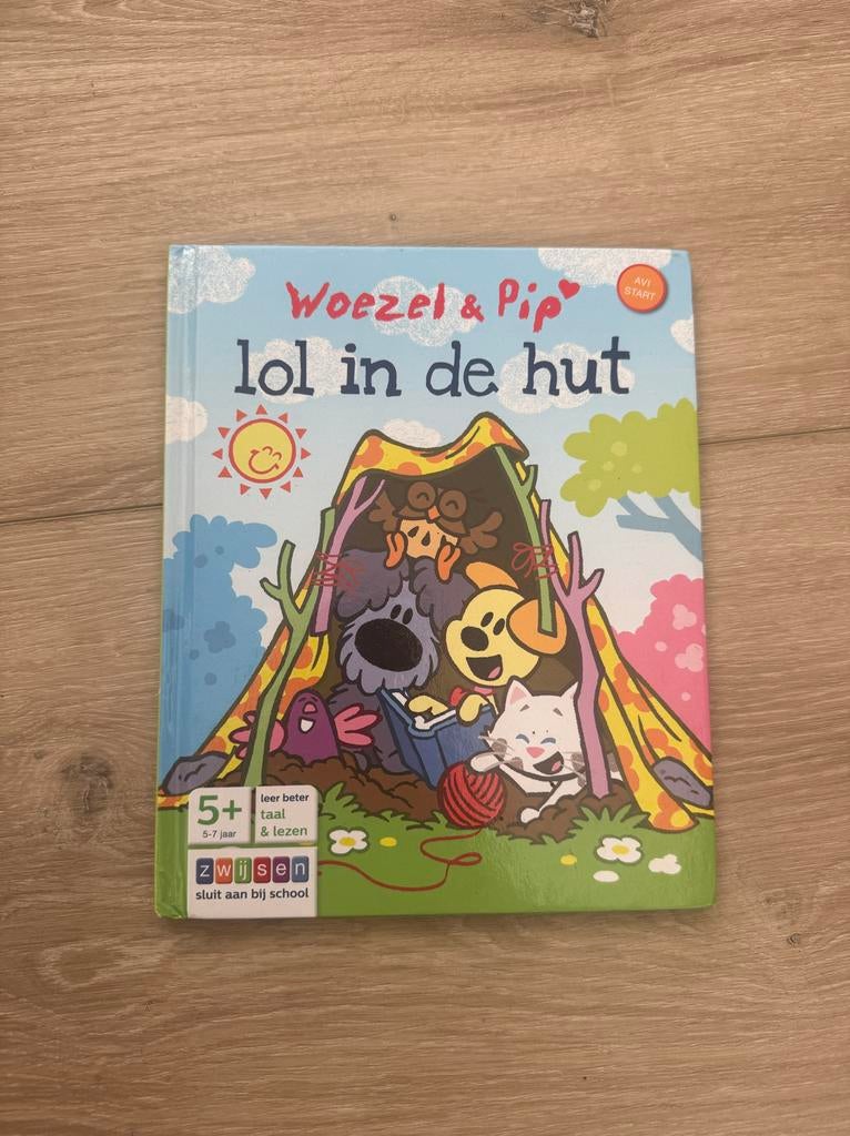 Woezel & Pip: Lol in de hut (5+ jaar), Boeken, Ophalen of Verzenden, Zo goed als nieuw, Sprookjes