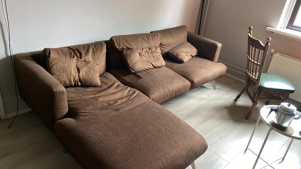 Comfortabele bruine hoekbank - licht ingezakt, Huis en Inrichting, Ophalen, Gebruikt, Hoekbank, 200 tot 250 cm