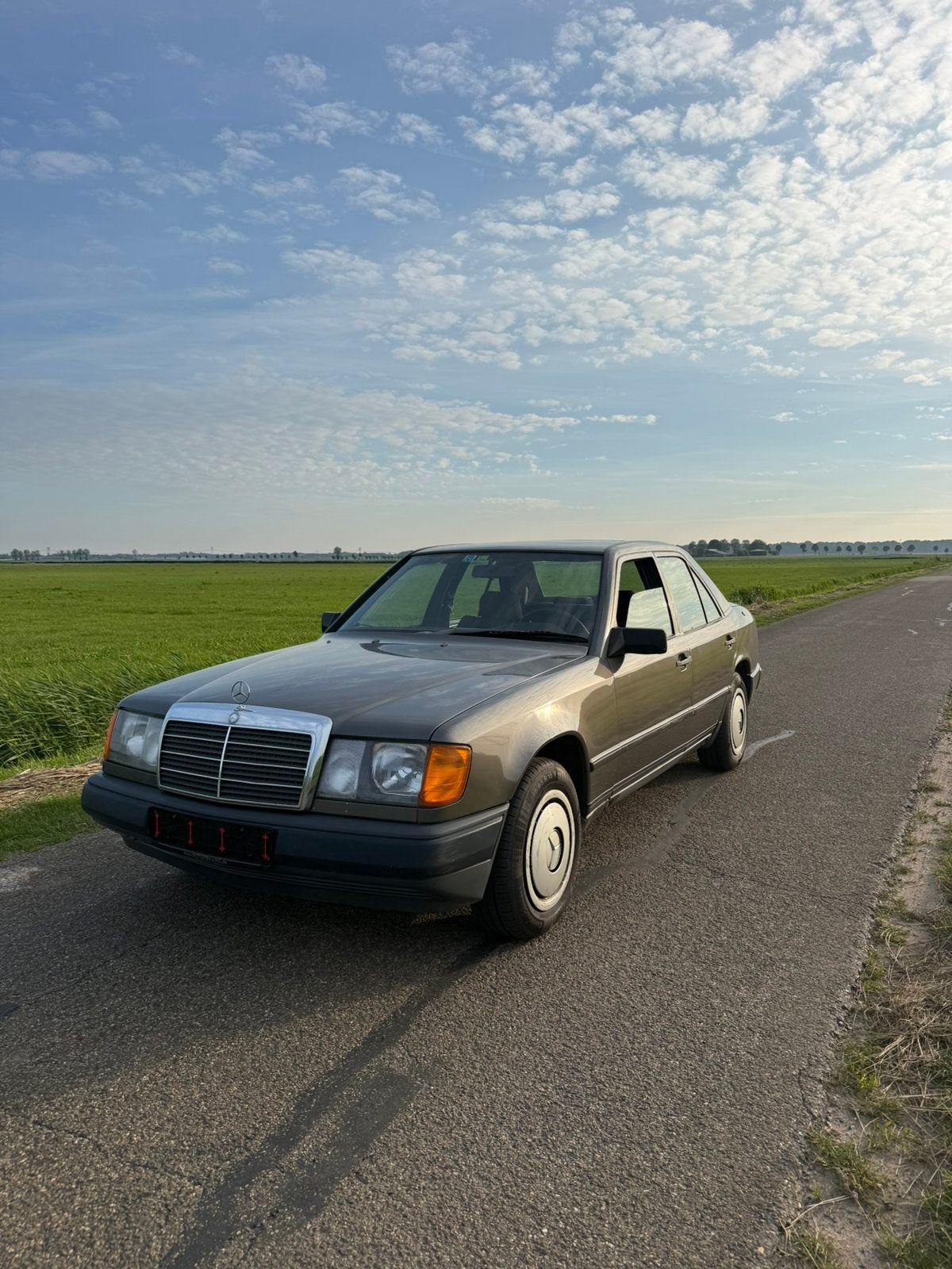 Mercedes w124 300D 1987 oldtimer, Ophalen of Verzenden