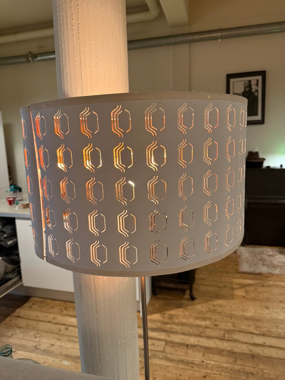 2x IKEA vloerlamp + slimme kleurveranderende lamp, Ophalen, Zo goed als nieuw, 150 tot 200 cm