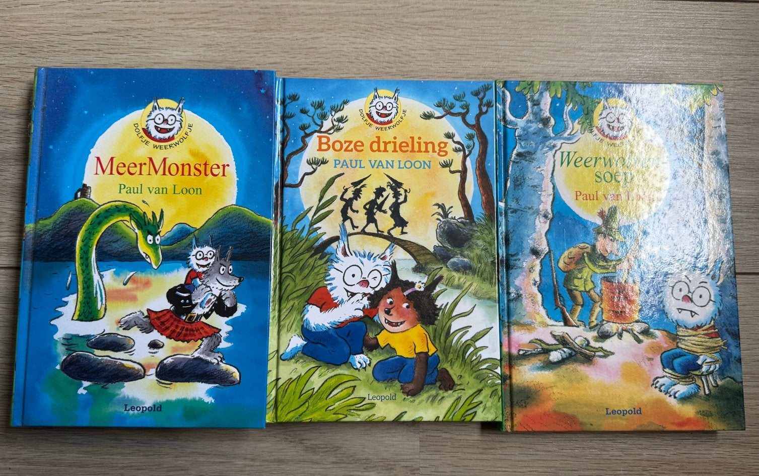 Dolfje Weerwolfje boeken - Paul van Loon (3 stuks), Ophalen, Gelezen, Fictie algemeen