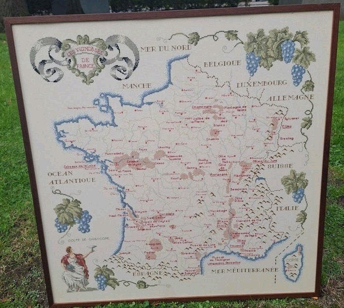 Geborduurde kaart van de Franse wijngebieden in lijst, Ophalen, Gebruikt, Overige typen, 75 tot 100 cm