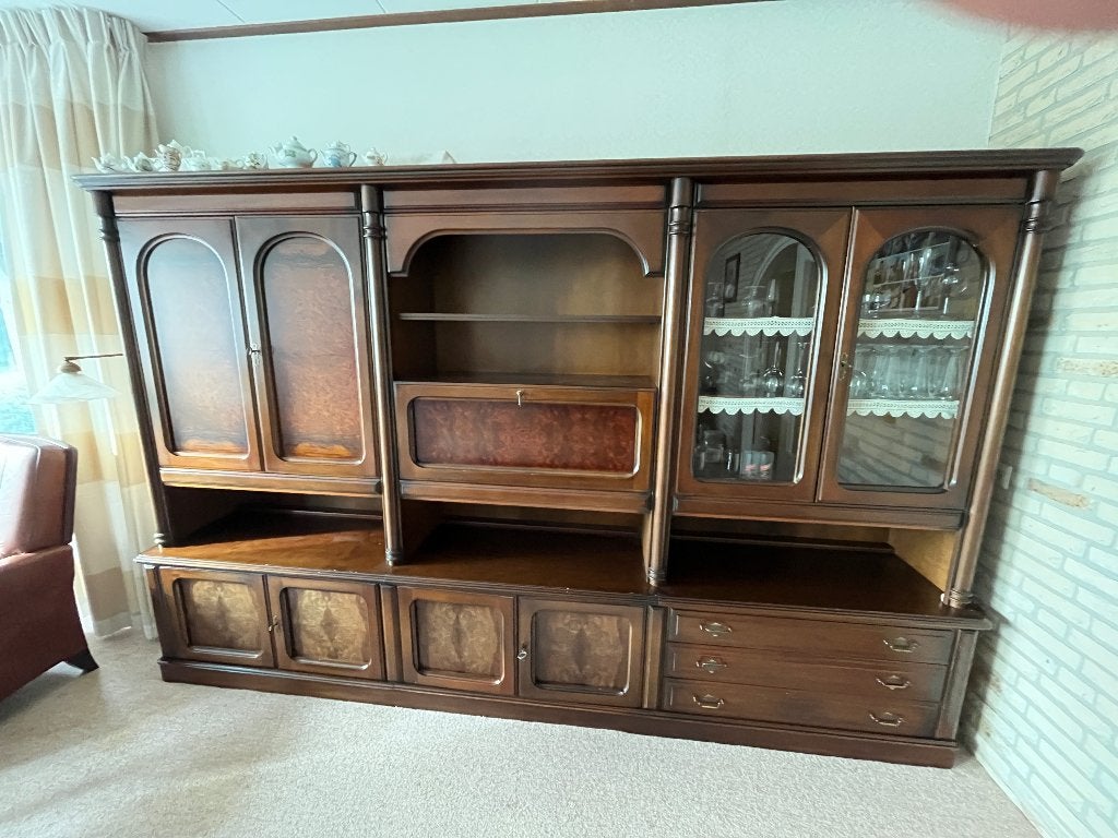 Klassieke wandmeubel, Ophalen, Gebruikt, 200 cm of meer, 25 tot 50 cm