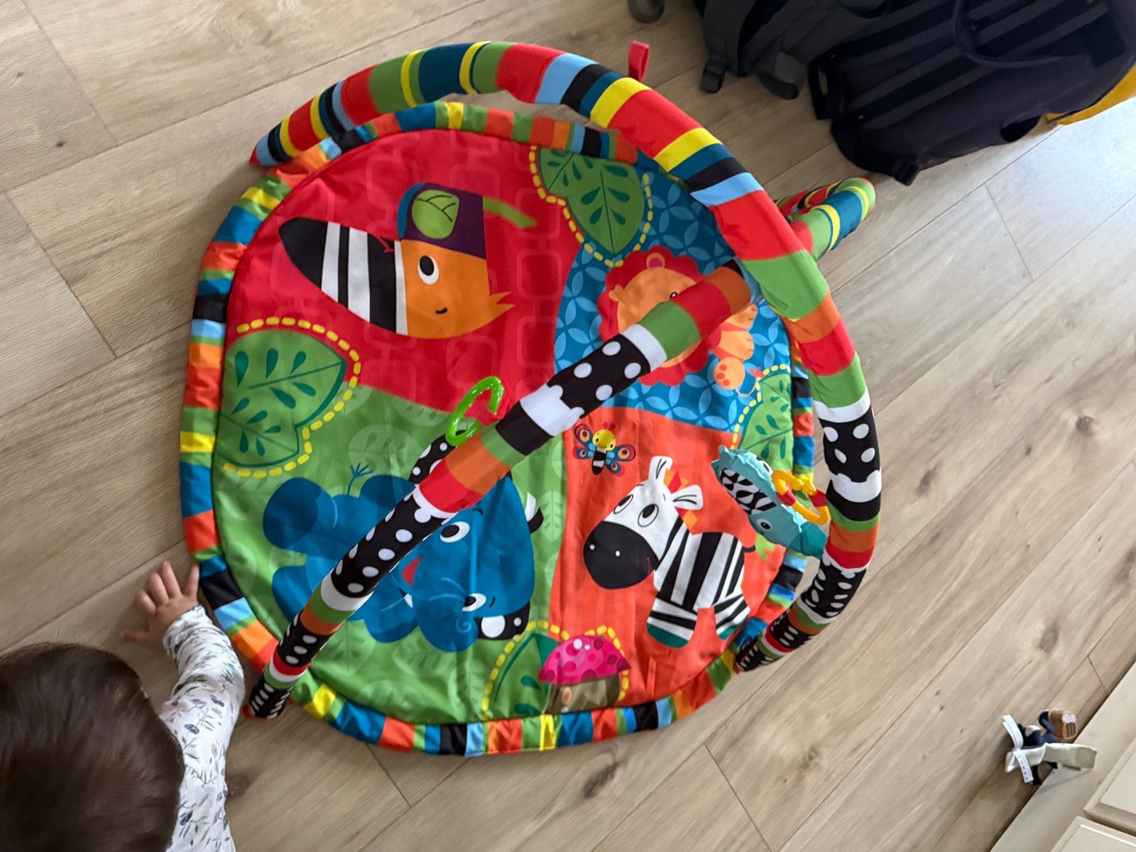 Speelmat met hangers en muziekje, Kinderen en Baby's, Speelgoed | Babyspeelgoed, Ophalen, Zo goed als nieuw, Speelkleed