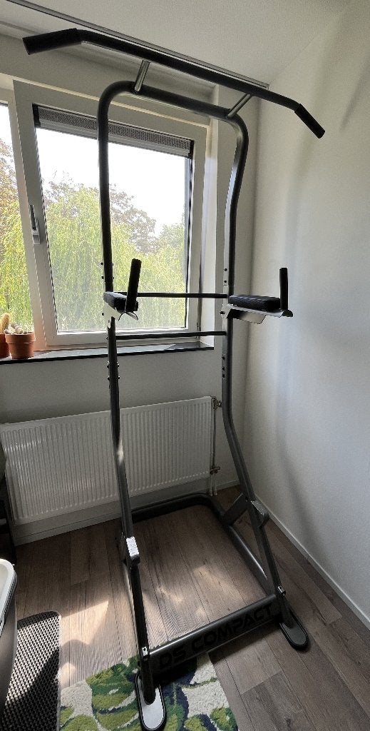 Power tower Decathlon, Sport en Fitness, Fitnessmaterialen, Ophalen, Gebruikt, Buik, Oprekstang