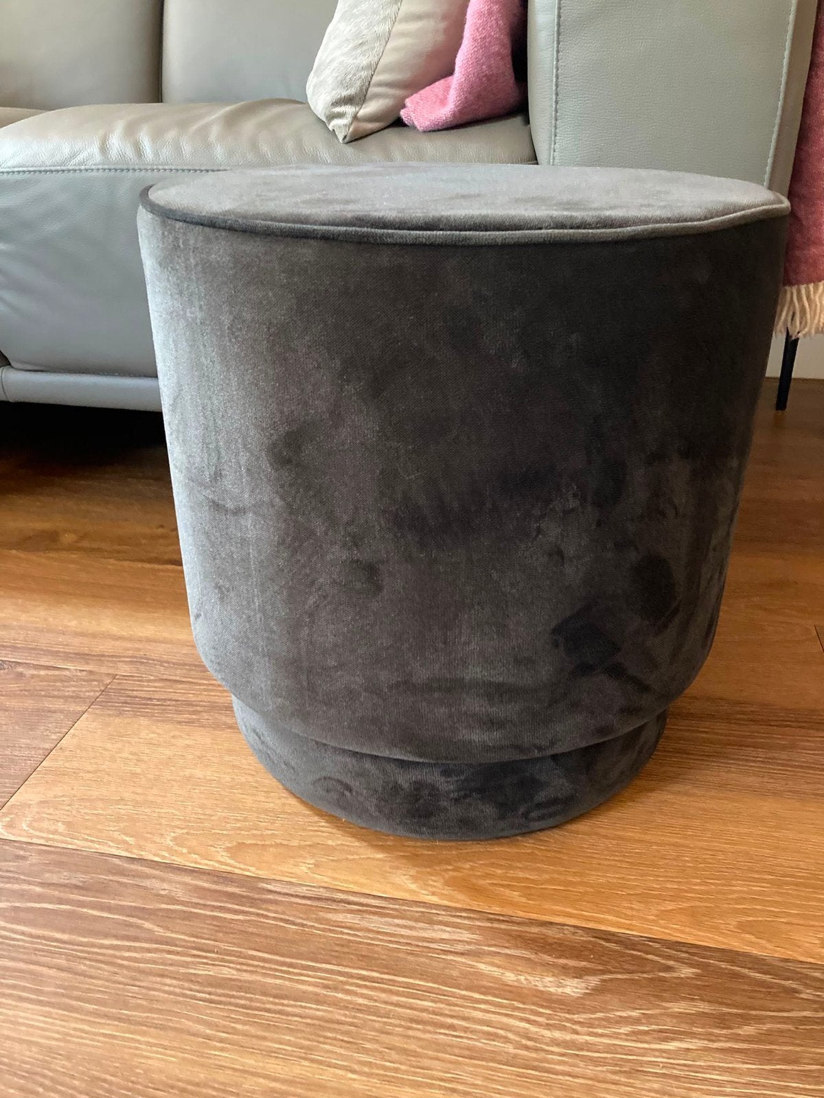 Prachtige donkerbruine poef - 46 cm, Minder dan 50 cm, Gebruikt, Rond, Minder dan 50 cm