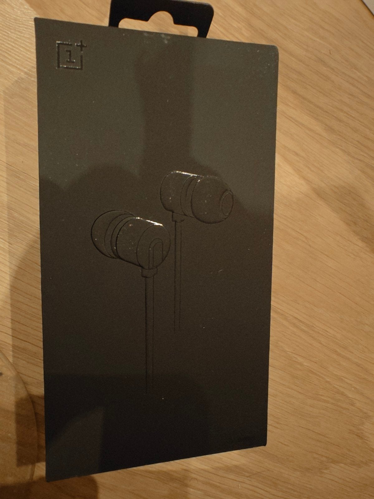OnePlus Type-C Bullets Earphones Zwart - Gloednieuw