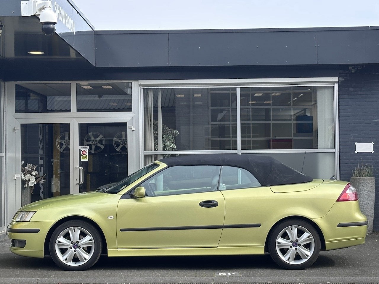 Saab 9-3 Cabrio 1.8t Vector AUTO / CLIMA / CRUISE / ORGINEEL, 1998 cc, Gebruikt, 4 cilinders, 4 stoelen