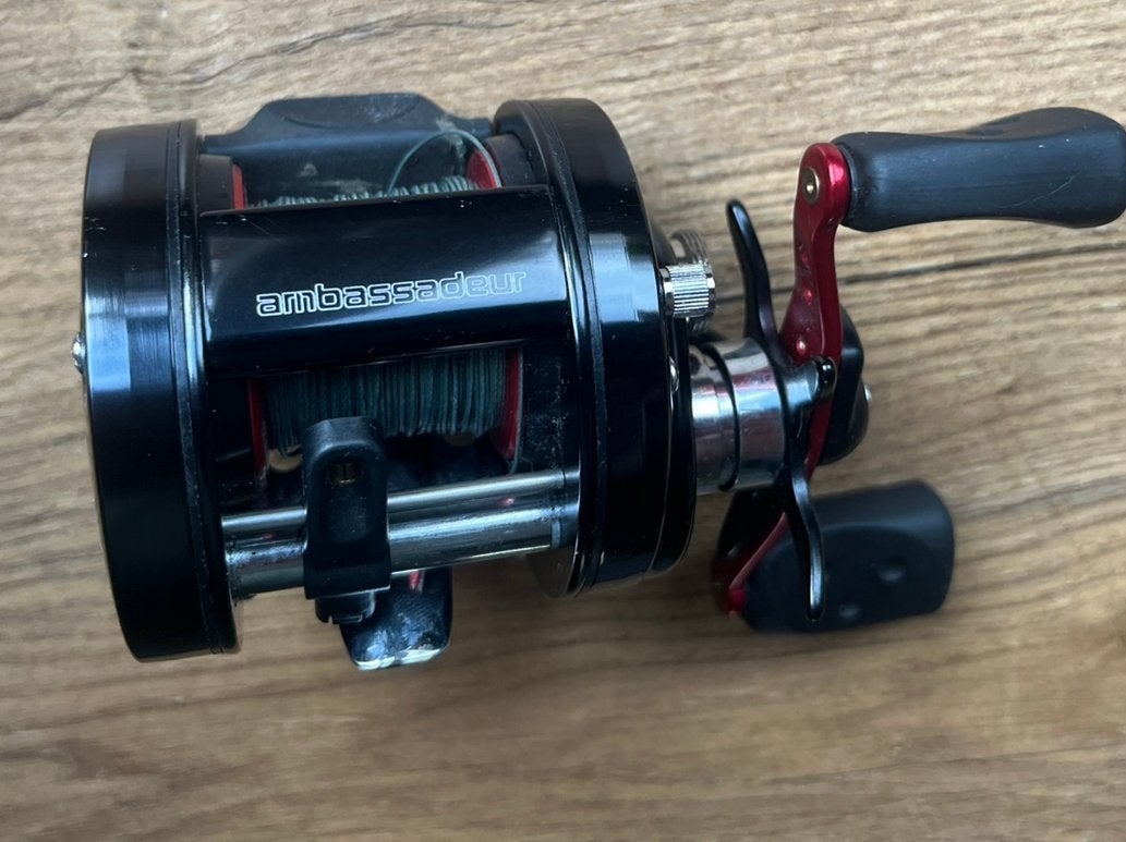 Reel Abu Garcia Ambassadeur 5601STX, Ophalen of Verzenden, Zo goed als nieuw, Molen